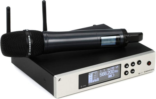 Sennheiser ew 100 G4-945-s-aWireless vocal set.